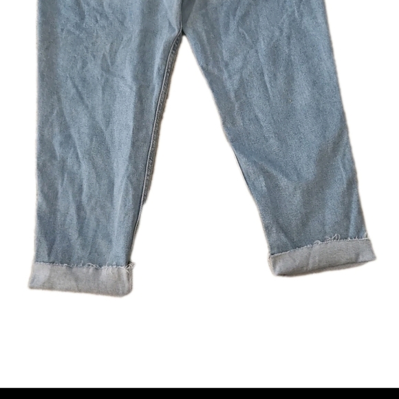 Hollister Womens Ultra High Rise Light Wash Mom Jean 13S/ 31 - Picture 5 of 15